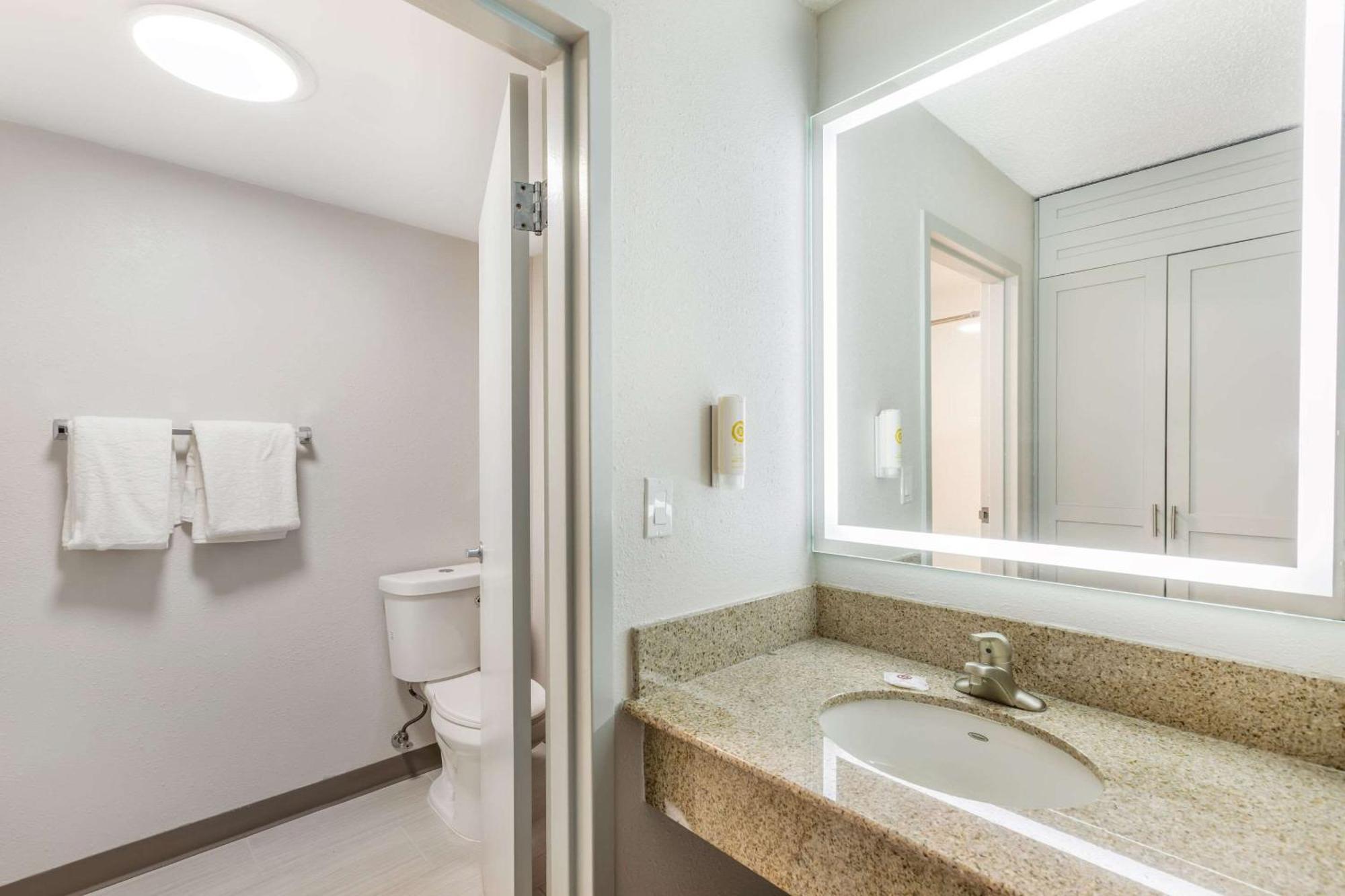 Comfort Inn & Suites Arlington Heights - Buffalo Grove Exteriör bild
