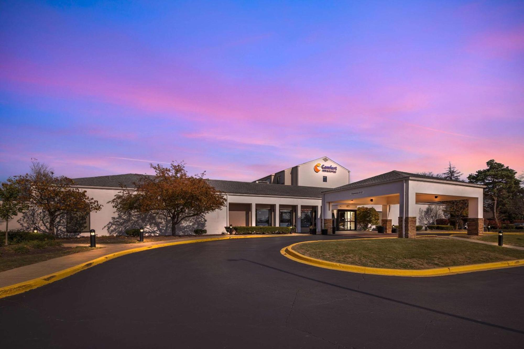 Comfort Inn & Suites Arlington Heights - Buffalo Grove Exteriör bild